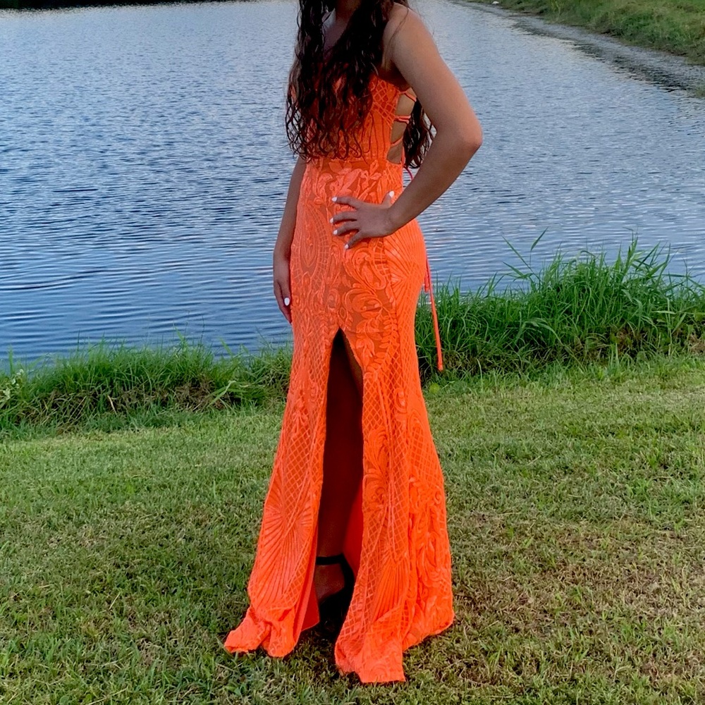 Windsor Prom Dress